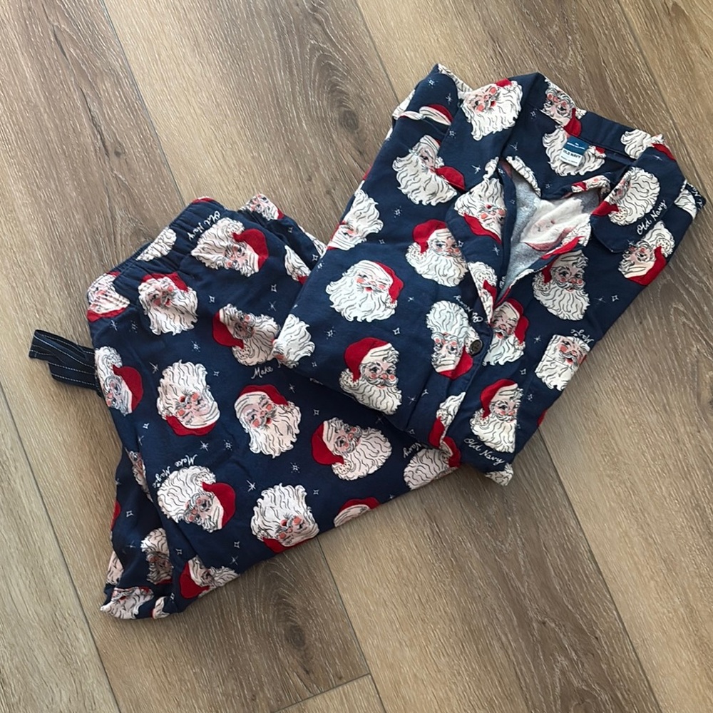 Old Navy Santa Print Pajama Set - Navy and Red